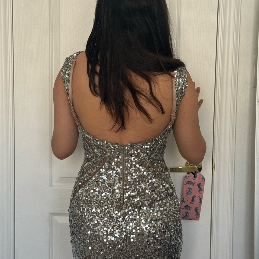 Scala Silver Sequin Halter Bodycon Dress - Picture 3 of 4